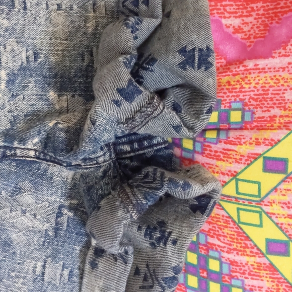 Mossimo High Rise Short Shorts - Picture 8 of 12